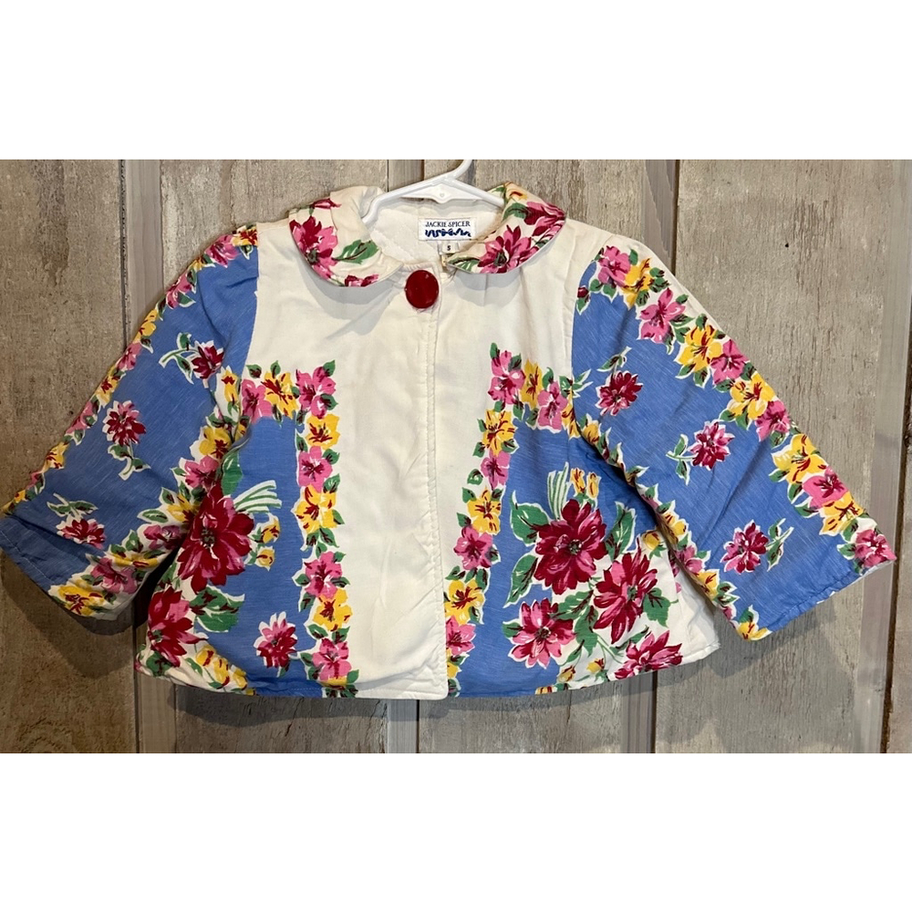 The cutest Girls Jackie Spicer Floral Cape Jacket Size 5 White Blue